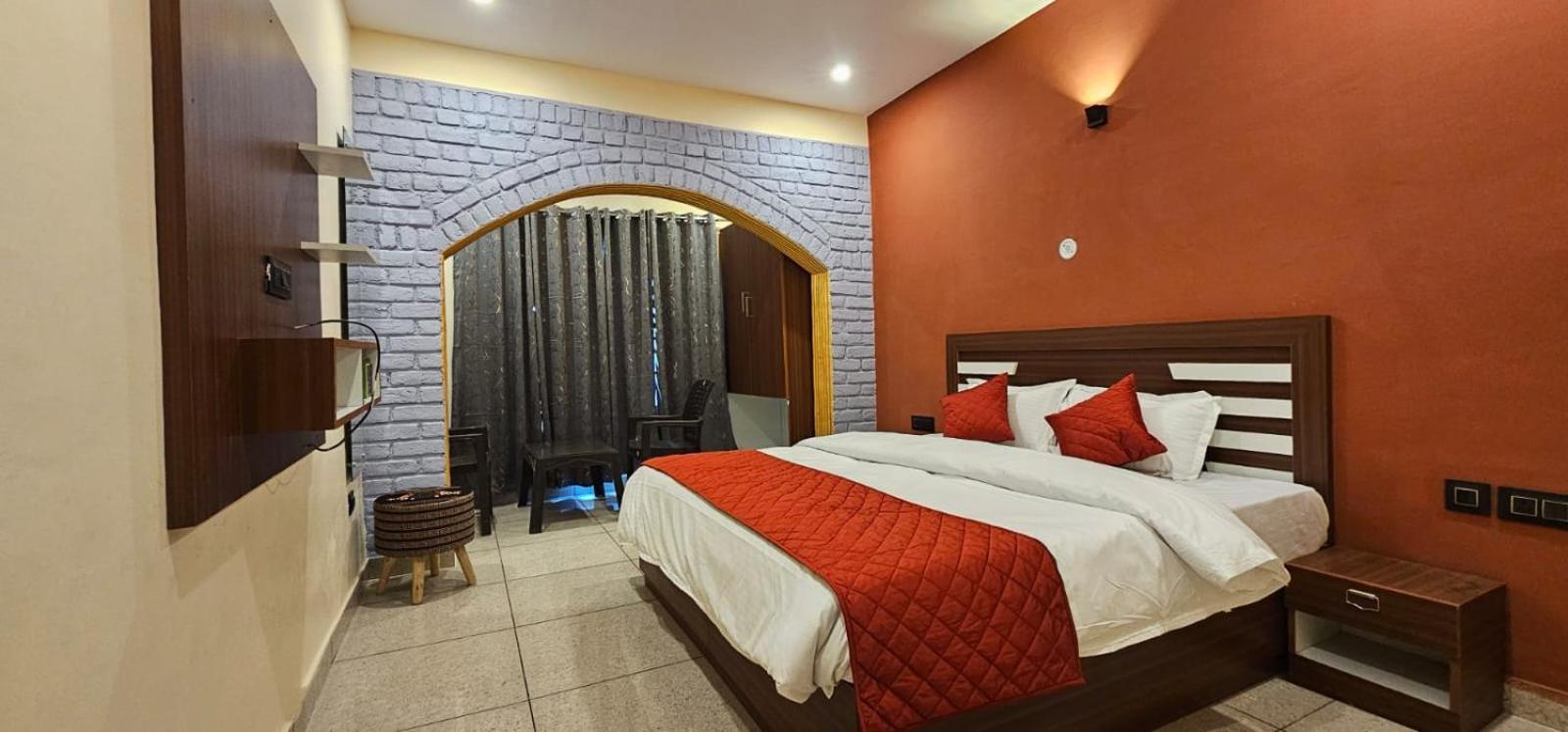 Golden Himalaya Homestay กอซานี ภายนอก รูปภาพ